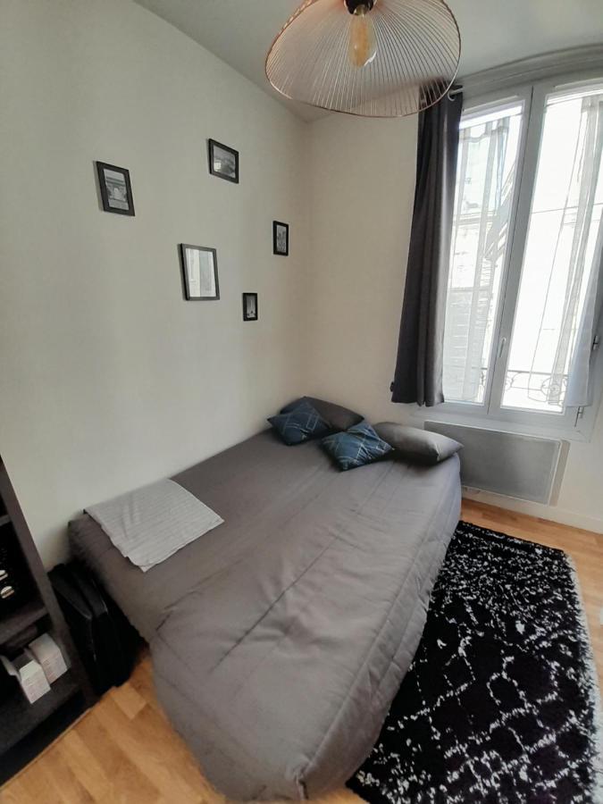 Cosy 2 Pieces Typiquement Parisien A Notre-Dame Apartment Bagian luar foto